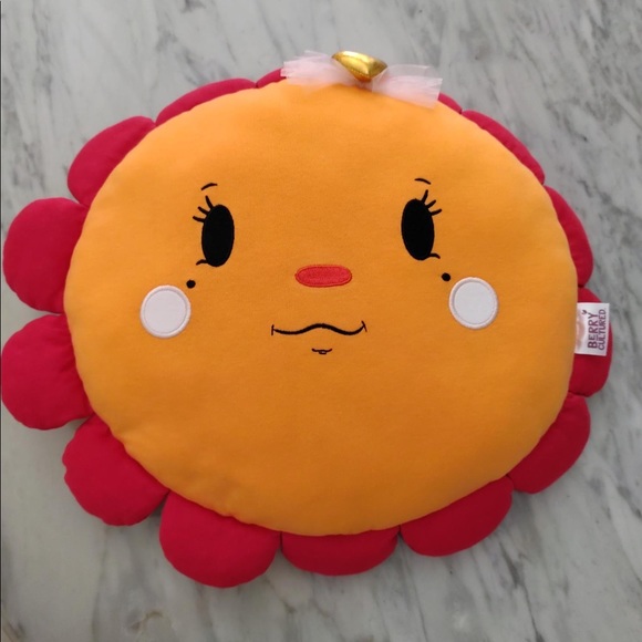 Other - 🆕 Cute Sun Pillow/Plushie